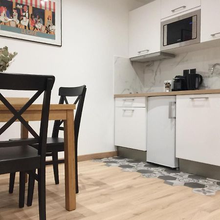 Appartement Familial Au Coeur Du Marais Paris Exterior foto